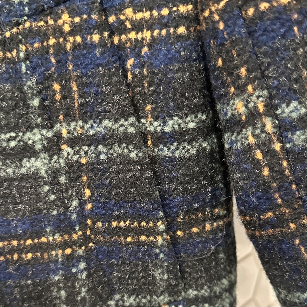 EUC WORN ONE TIME!!!! Jones New York Women's Trench Coat - Black and Green Plaid - Picture 5 of 11